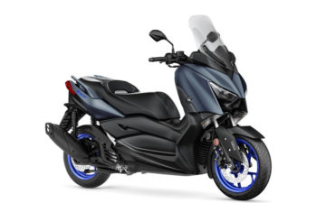 Rent Yamaha X-MAX 300 cc (must have license category A2 or A ) 
